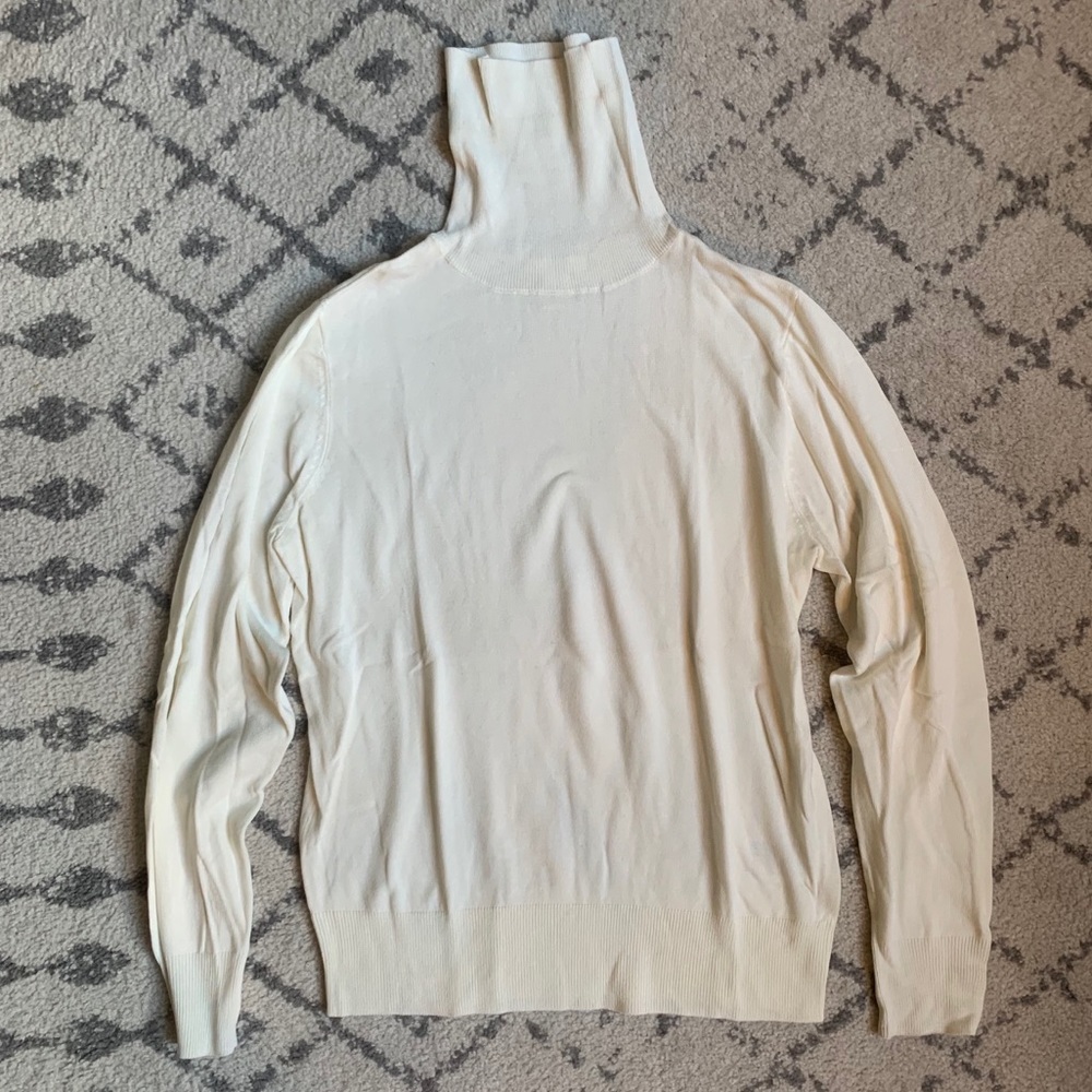 Cream H&M Turtleneck